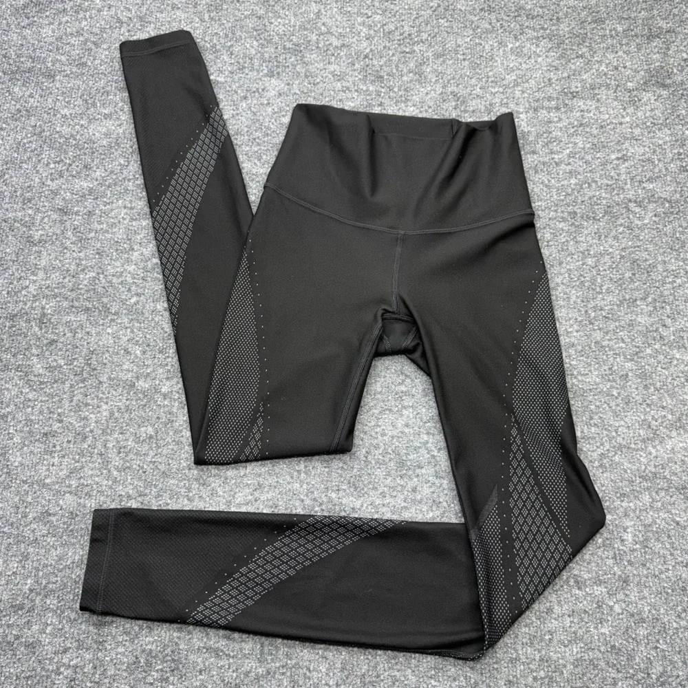 Lululemon Tight Stuff Tight II Black Dotted Reflective Leggings Size 4 High Rise